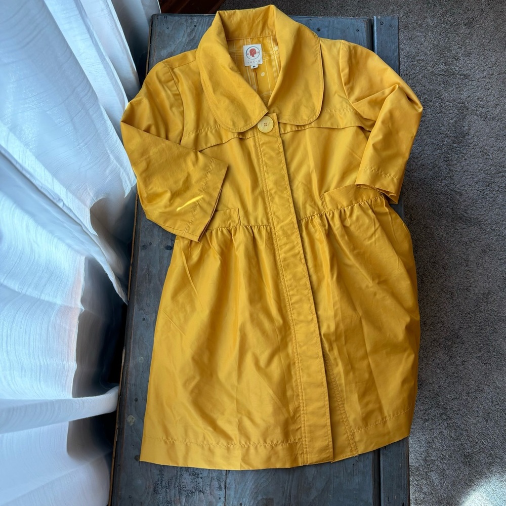 Tulle 3/4 sleeve lightweight peplum jacket | size small